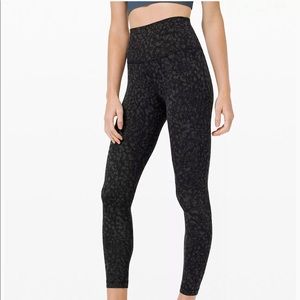NWT size 2 lululemon Align™ Pant 25" - Wild Thing